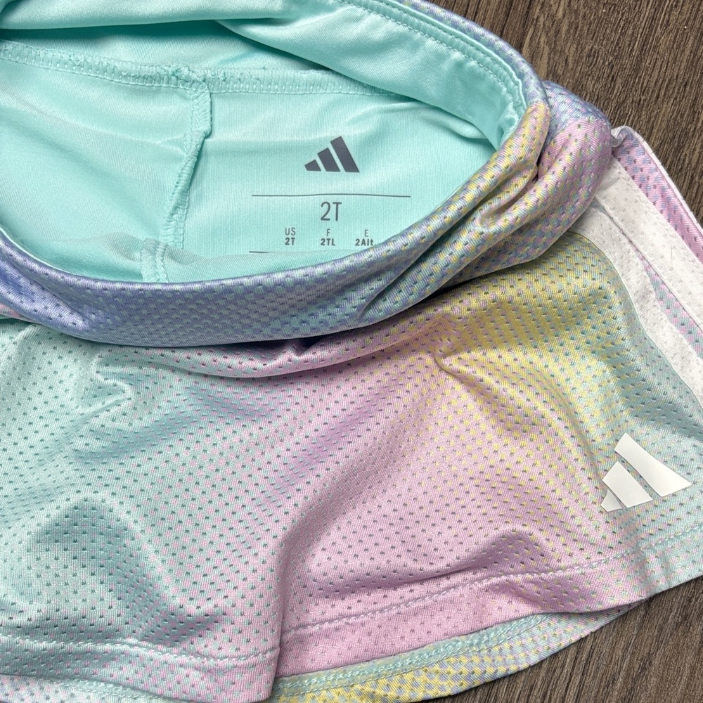 Adidas Girls Size 2T Rainbow Pastel Skort, Like New - Picture 4 of 9
